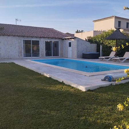 Ferienwohnung Bienvenue Au Pied Des Alpilles Saint-Étienne-du-Grès Exterior foto